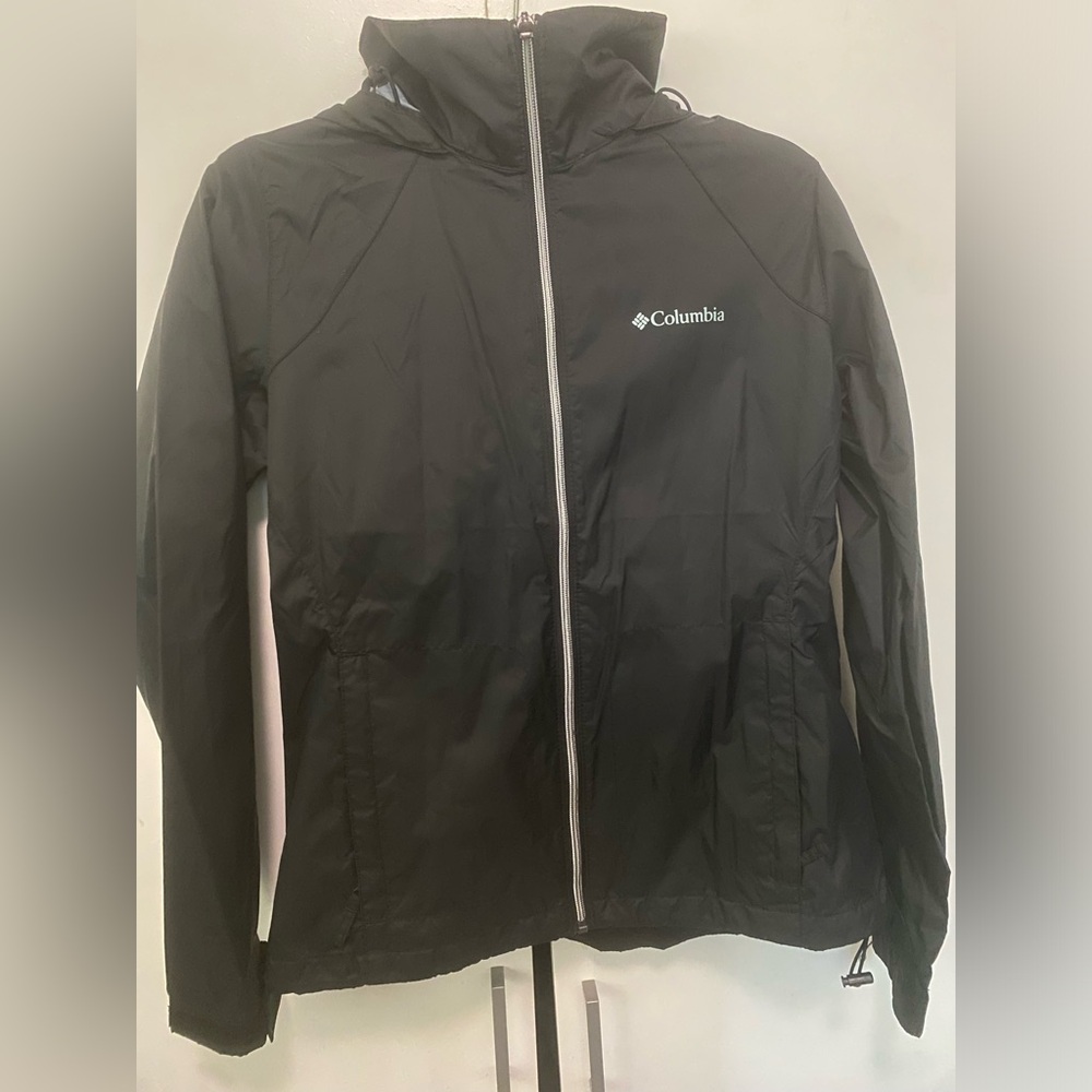 Columbia Windbreaker